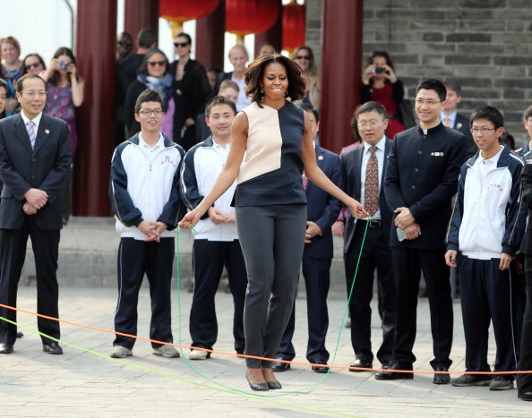 Michelle Obama visita a China acompanhada pelas filhas