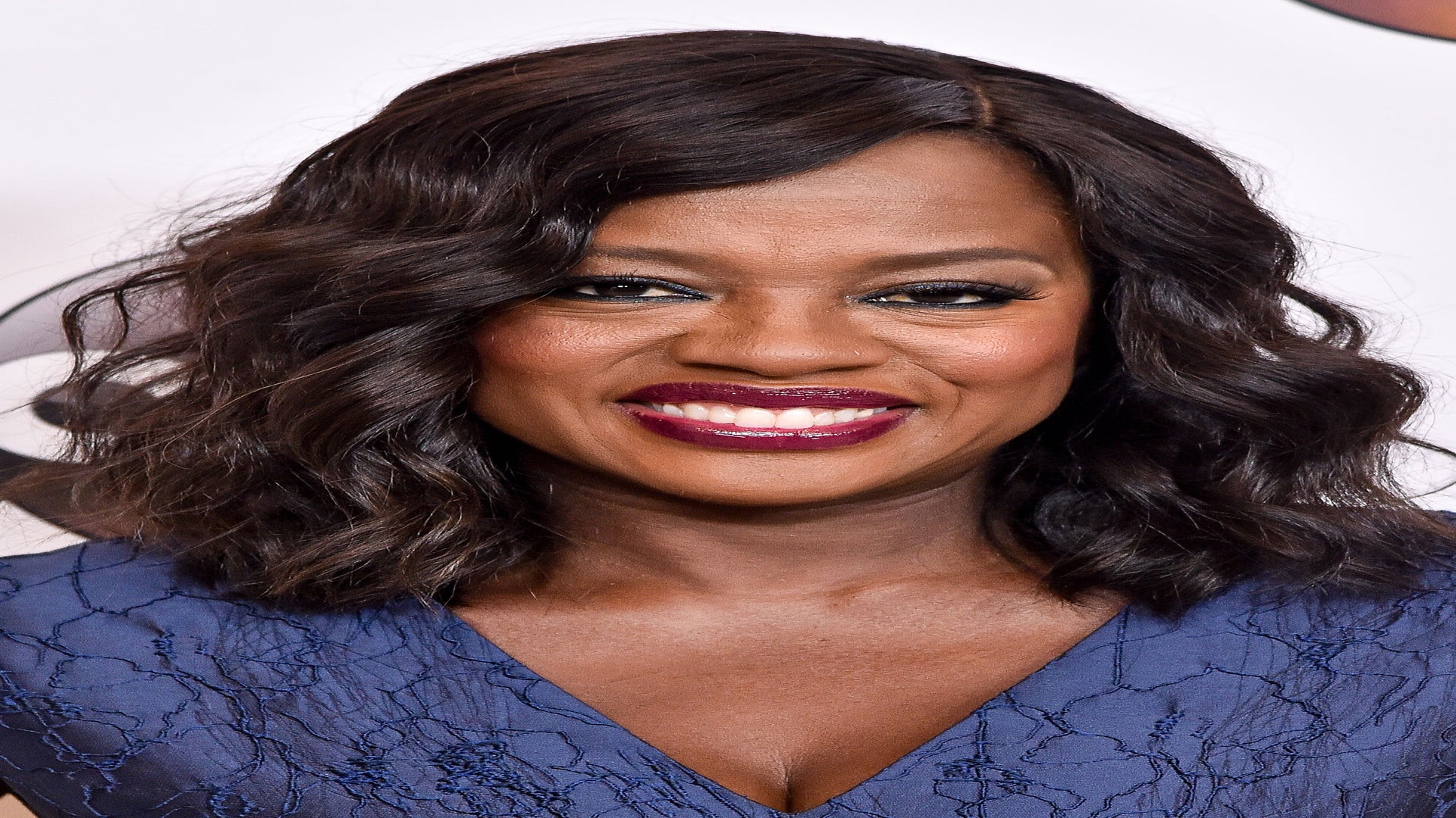 Viola Davis: ‘Stylists Don't Know What to Do With My Hair' - Essence