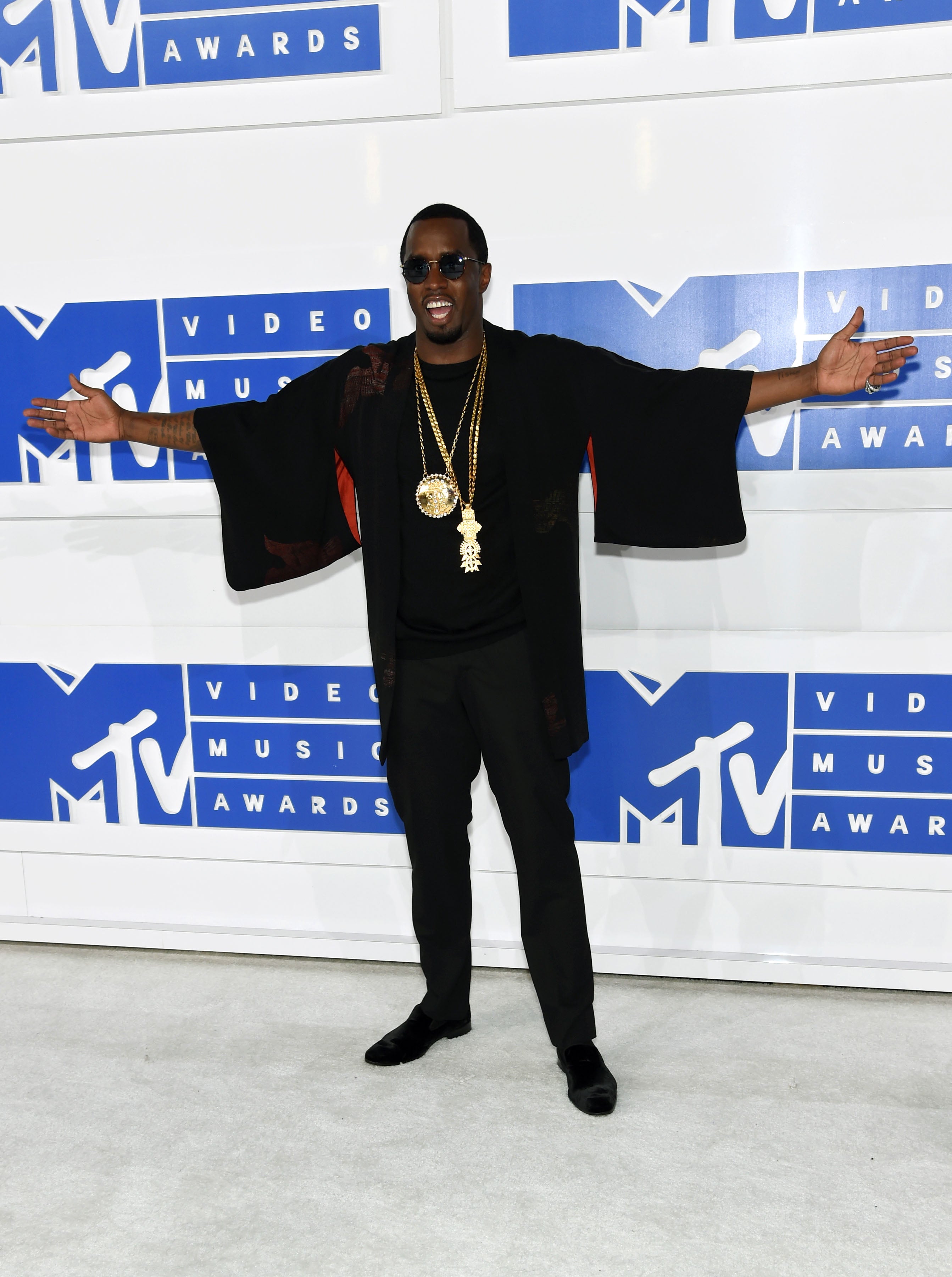 Diddy Rocks Kimono on VMAs Red Carpet Essence