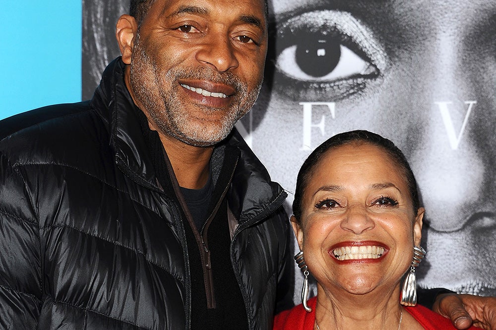 Debbie Allen and Her Husband Celebrate 32nd Wedding Anniversary
