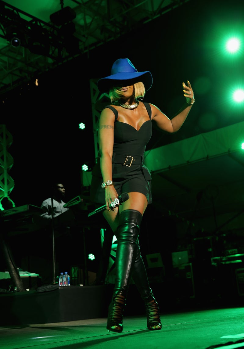 10 Times Mary J Blige Slayed And Danced In A Killer Pair Of Boots Essence