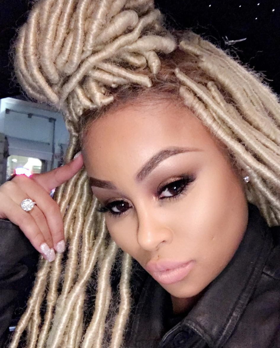 Faux locs black and blonde
