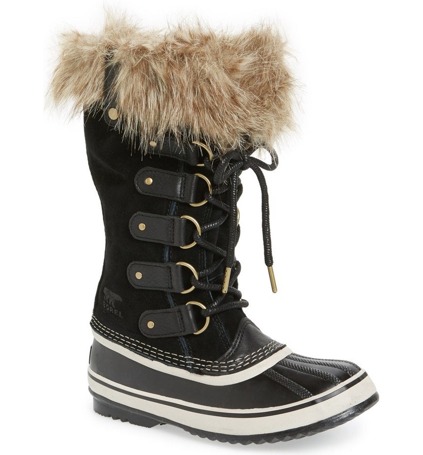 9 Chic Snowboots You'll Actually Want to Wear#R##N# | Essence