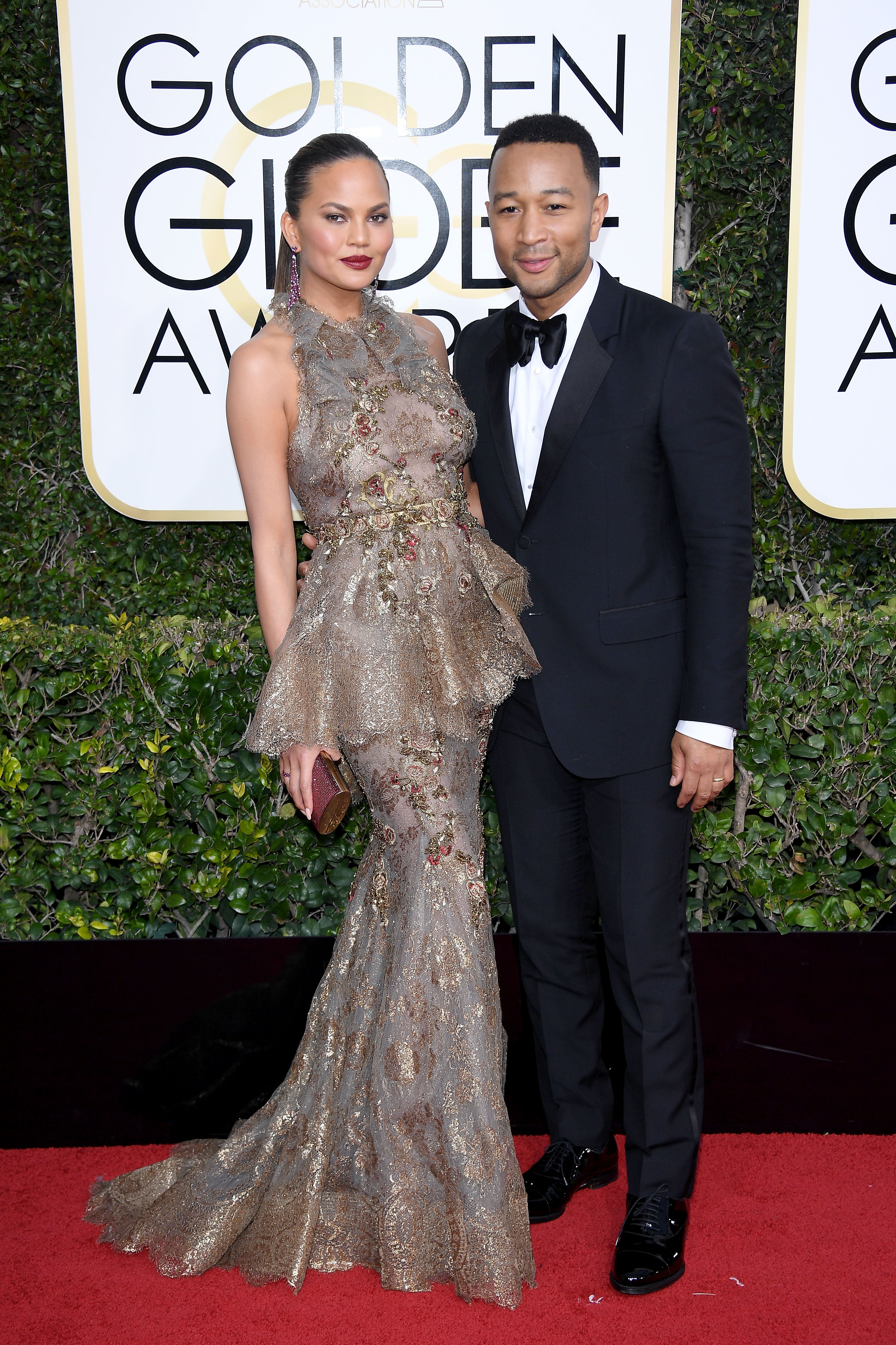 You Won't Believe How On Fire the Golden Globes Red Carpet Was
