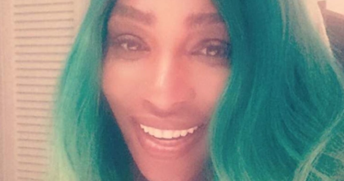 Have You Seen Serena Williams' Green Hair?
