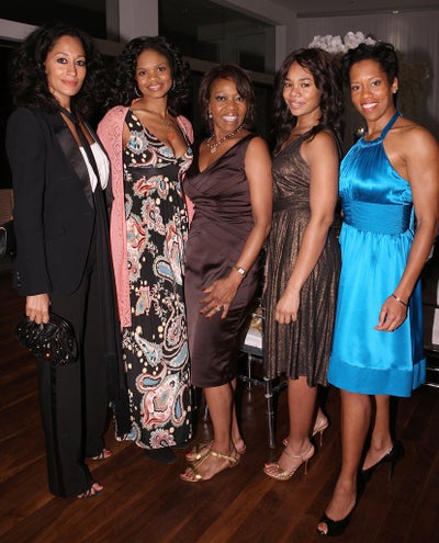 Alfre Woodard's Annual Oscar's Sistahs Soiree Through The Years Has ...