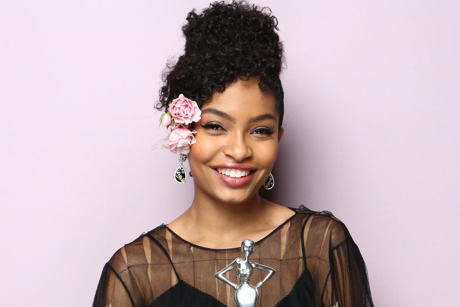 Yara Shahidi's 'Black-ish' Family Throw Her A Surprise Graduation Party ...