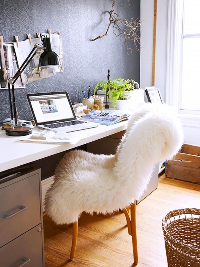 7 Office Essentials For The Working Woman - Later Ever After