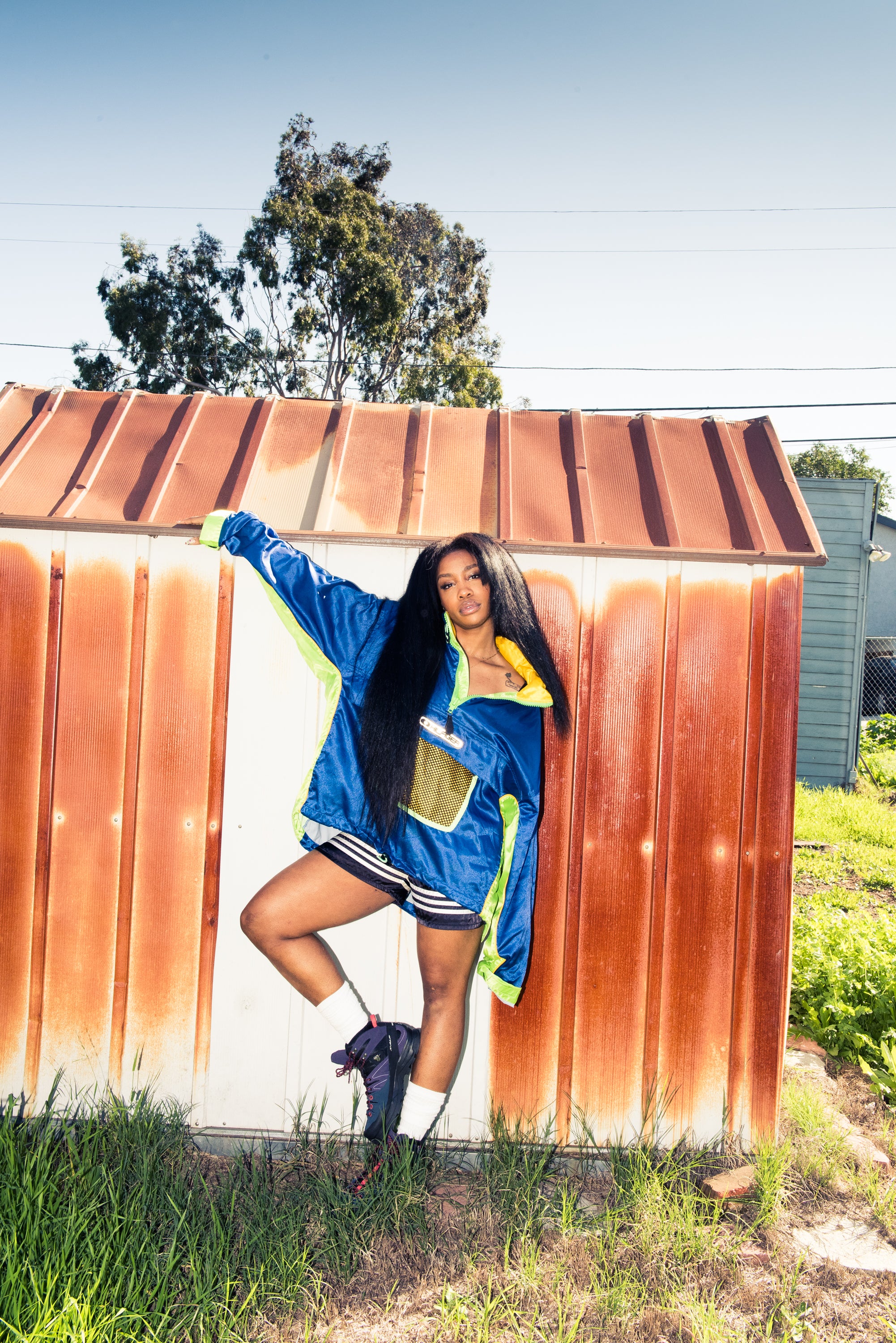 Sza Gives The Coveteur Access To Closet Essence
