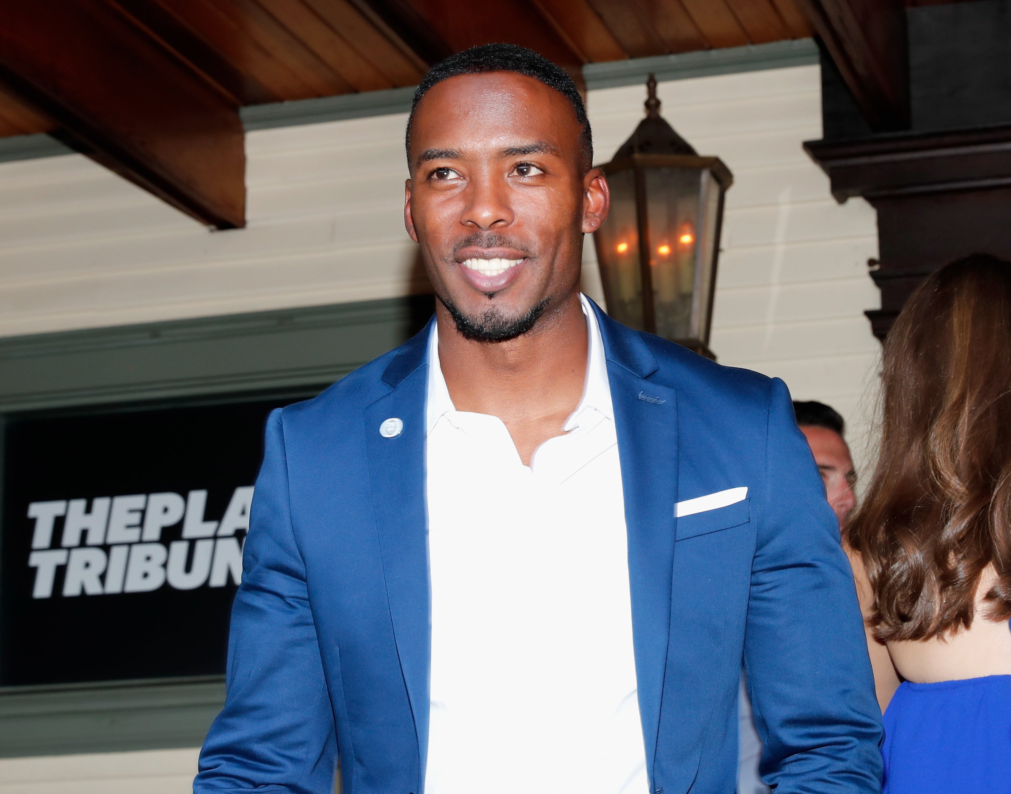 NFL Star Andrew Hawkins Graduates With Master's Degree From Columbia
