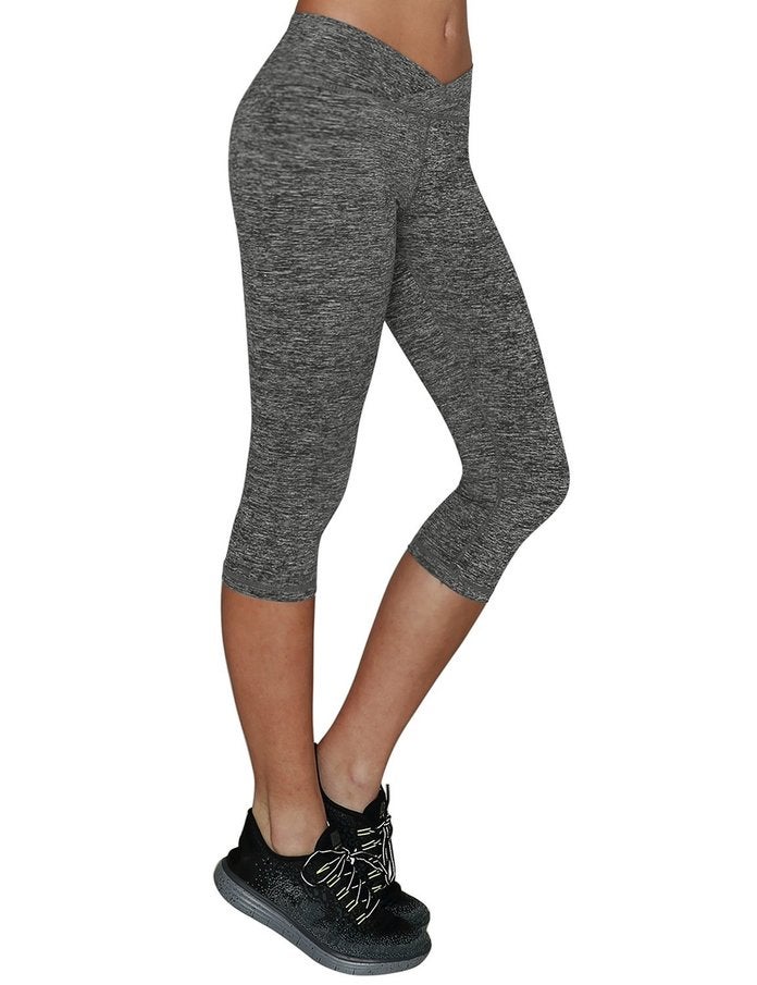 These Leggings Have More Than 3,000 Five-Star Reviews on Amazon | Essence