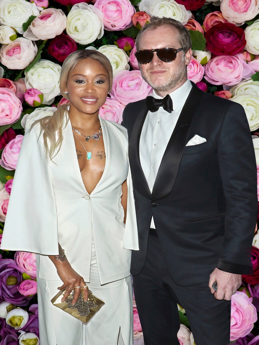 Eve And Husband Maximillion Cooper's Vacation Essence