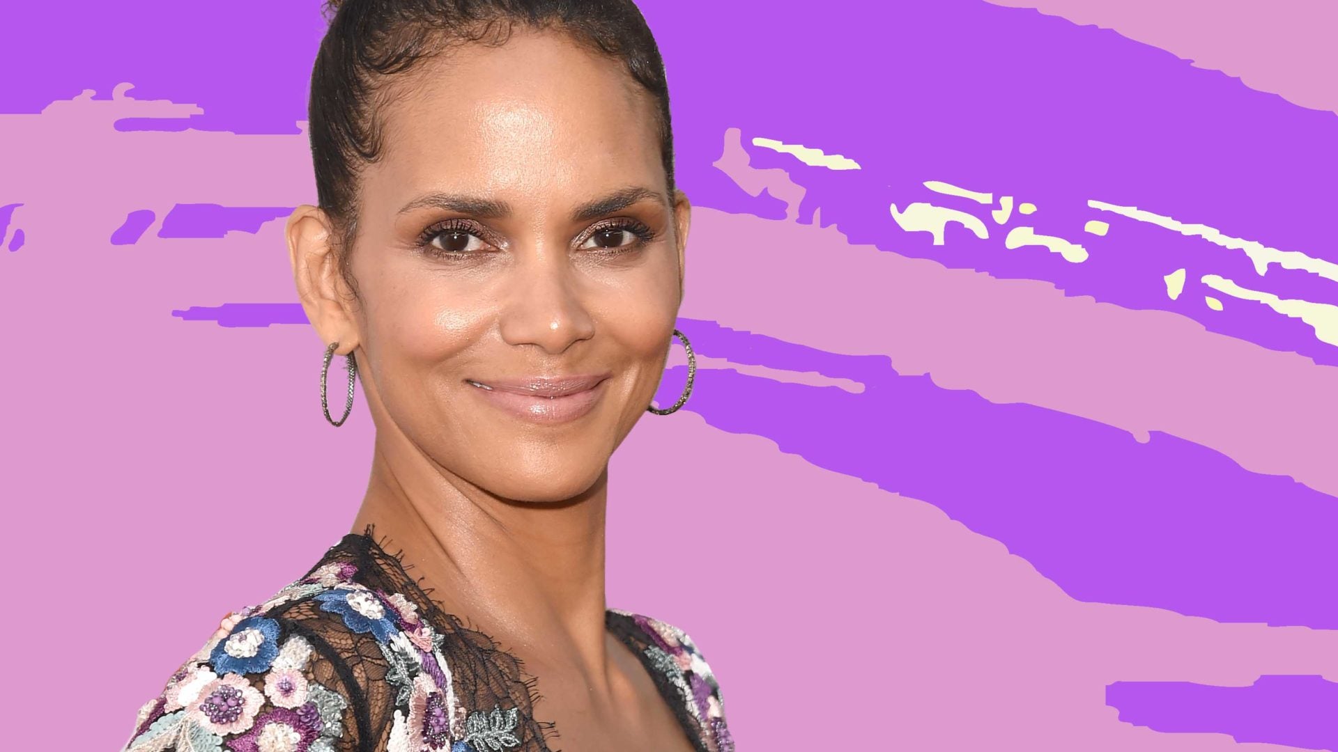 You Need A 360 View of Halle Berry's Latest Hairstyle
