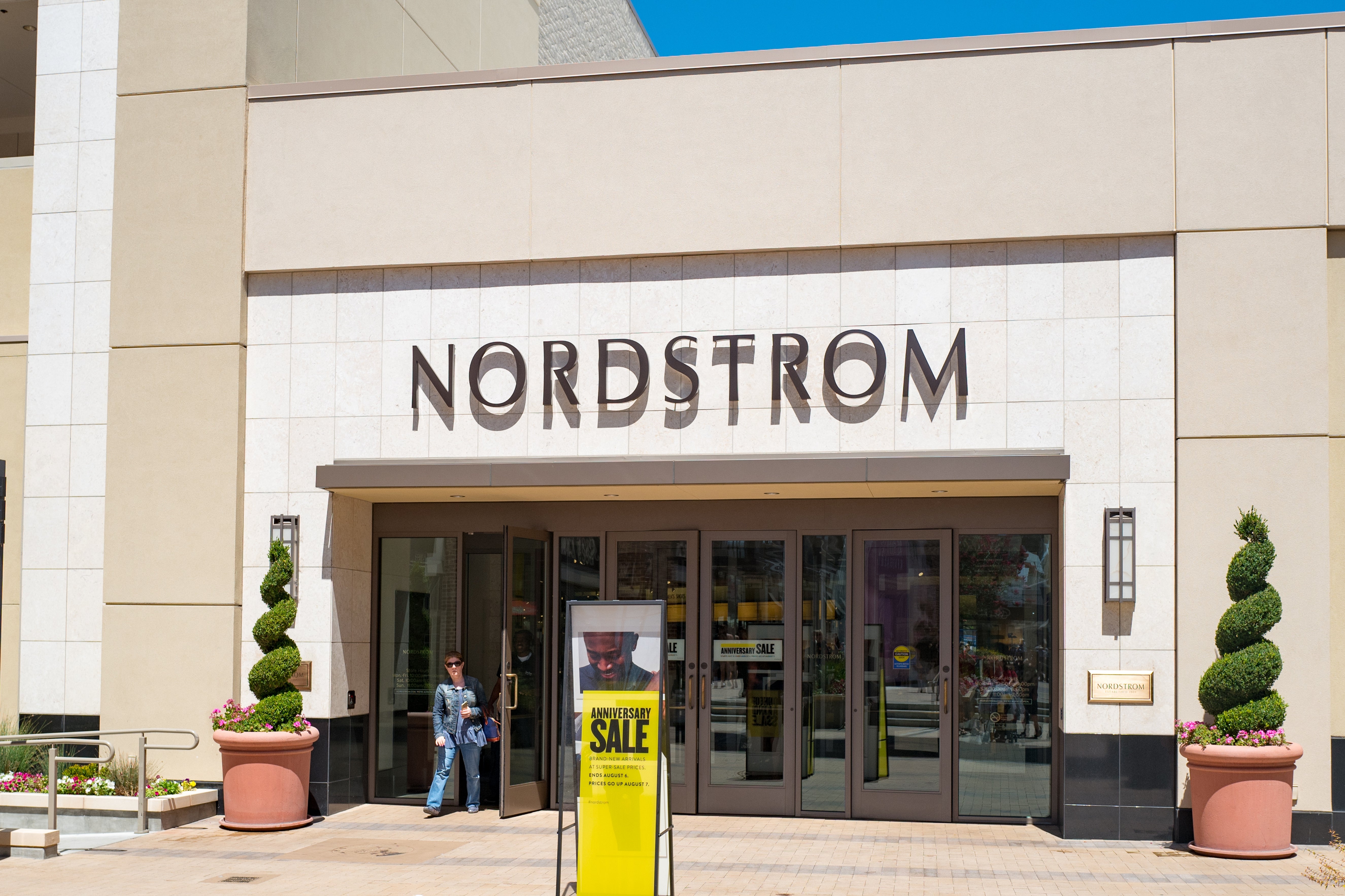 Nordstrom Is Becoming More Size-Inclusive To Cater To Women Of All Sizes
