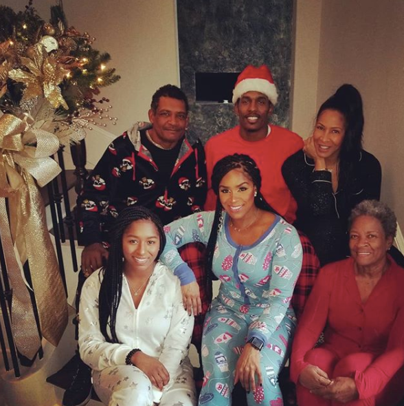 2017 Celebrity Christmas Photos, Instagram - Essence