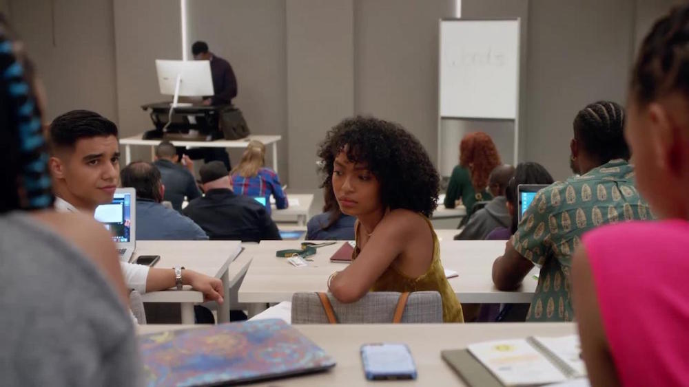 ' Grown-ish' Proves The College Dating Scene Can Be Tricky But We've Got Advice For Zoey
