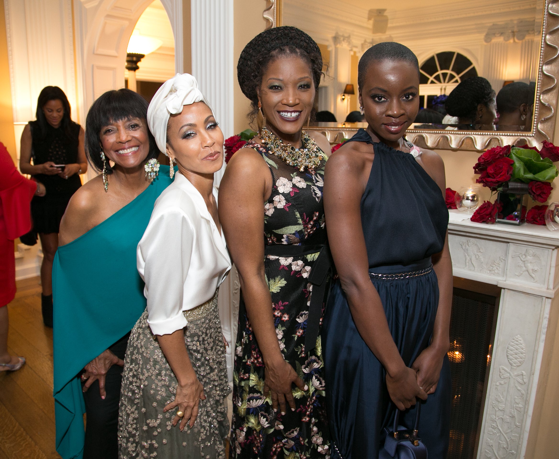 Alfre Woodard's Pre-Oscars Sistahs Soiree Was The Love Fest Hollywood Needs 
