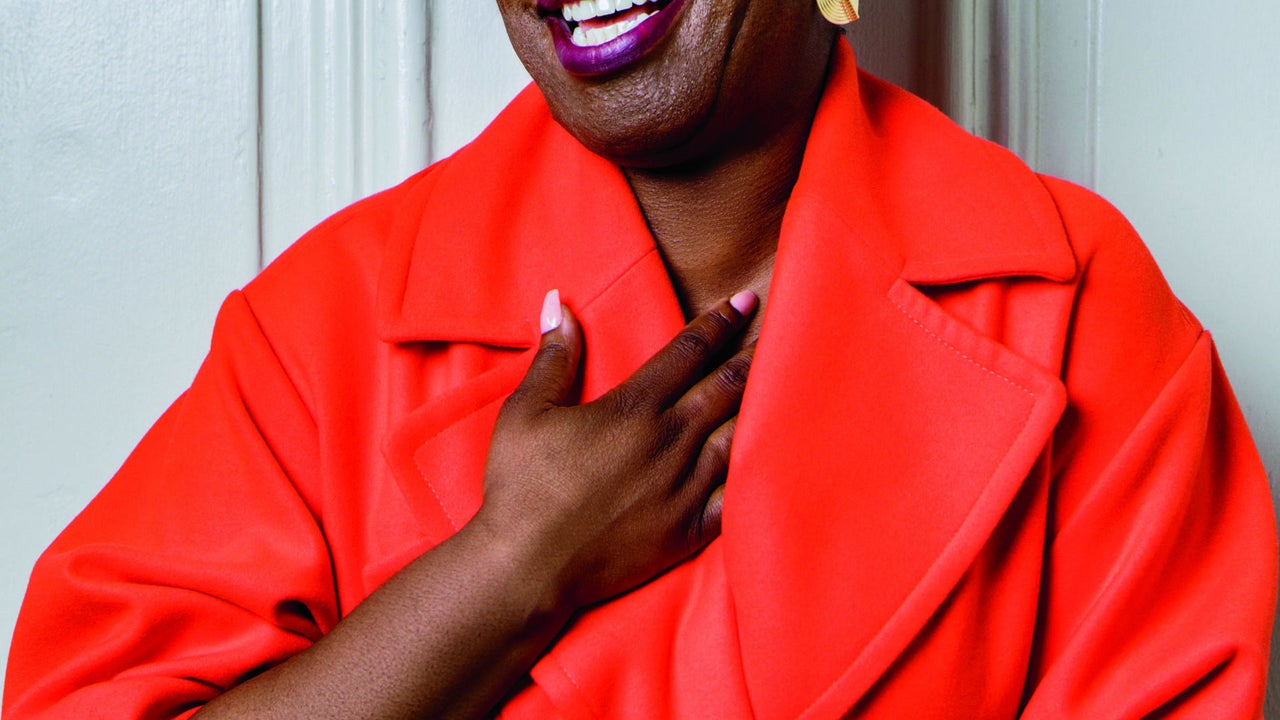 Tarana Burke Guest Edits Special 'Me Too' Edition For ESSENCE ...