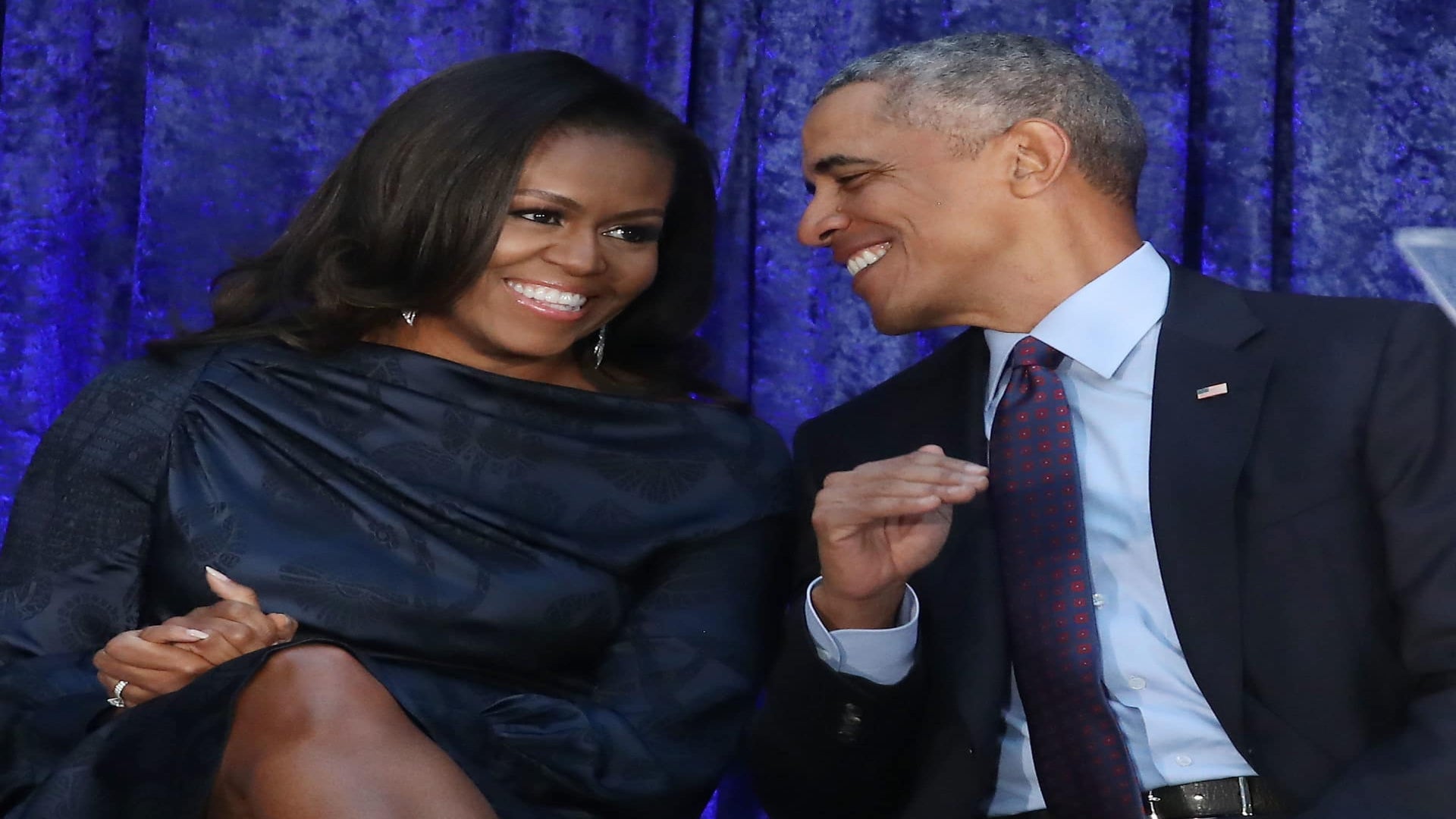 The Obamas Plan To Adapt Book About Trump Administration For Netflix ...