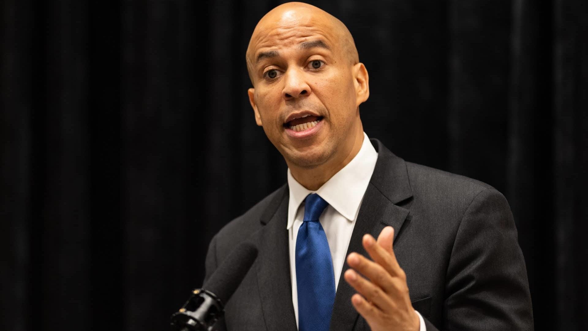 Cory Booker Calls For Defense Of The 'Dream' During Service To Mark Selma Anniversary