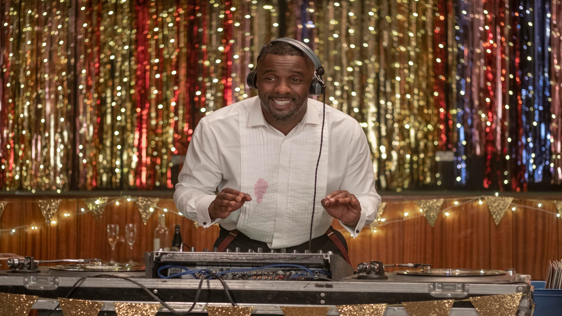 Idris Elba Is A Dj Ready For A Comeback In New Comedy Turn