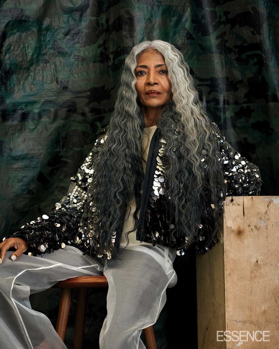 silver-streak-celebrate-and-embrace-the-beauty-of-gray-hair-at-any-age