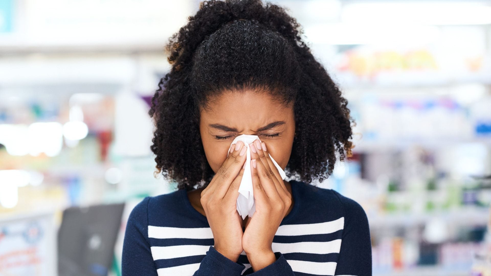 Spring Allergies Got You Down? Here Are 5 Must-Have Products To Beat The Sneeze