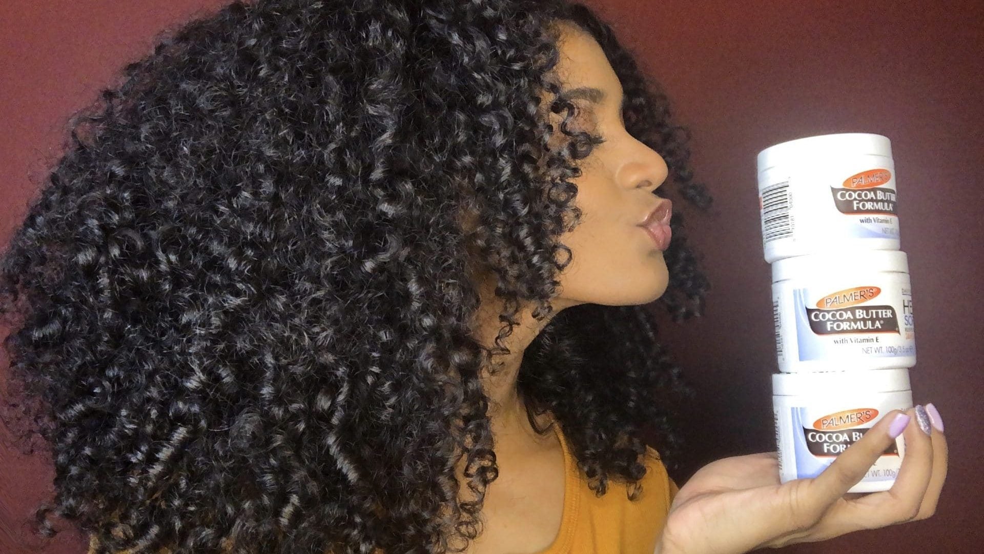 Flawless, darling! Beauty guru Lauryn Muir helps us maintain our beauty regimen with just one product