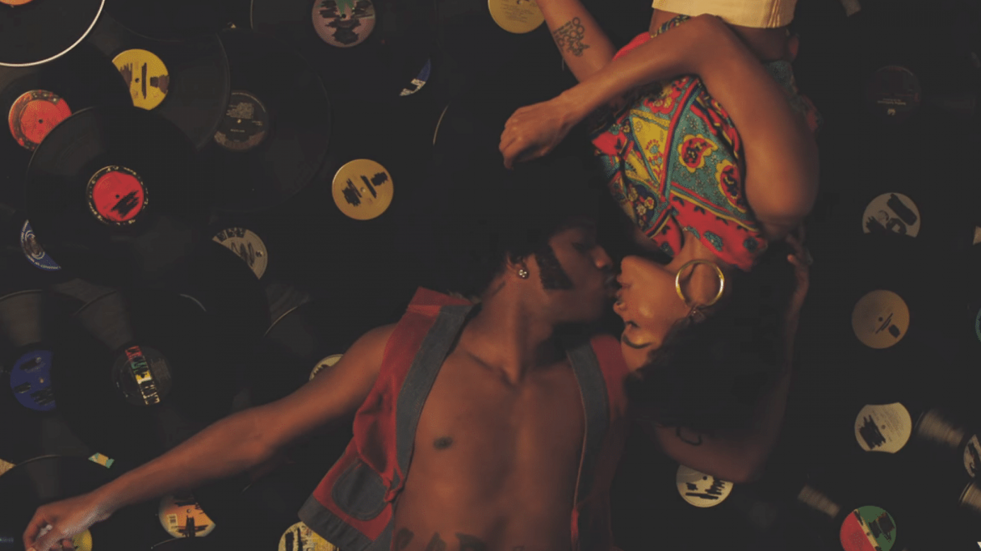 What Were Listening To: Teyana Taylor Directs 70s-Set Video For "Issues/Hold On"