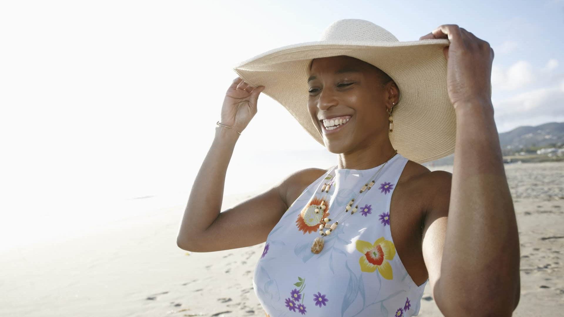 11 Mother's Day Gifts For Black Moms Who Love To Travel