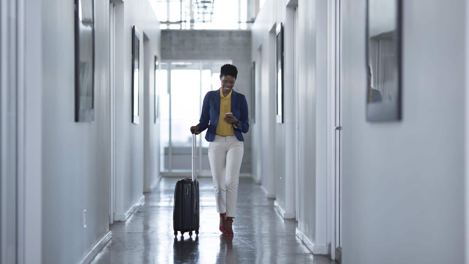 There's Still Time! 3 Apps That Help You Find Last-Minute Hotel Deals