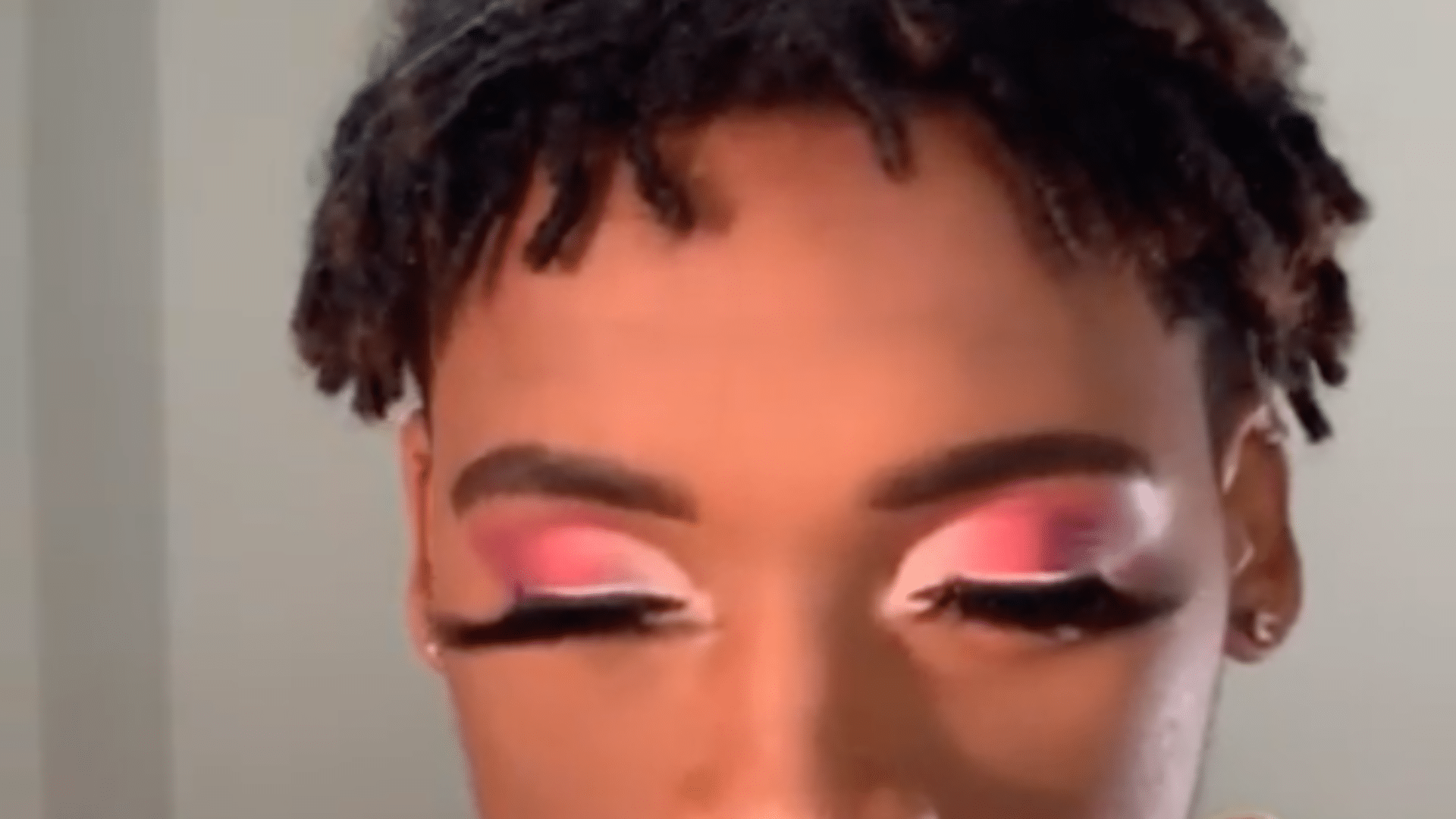 Now This Is Love! Boyfriend Goes Viral After Wearing His Girlfriend's Makeup To Help Promote Her Business