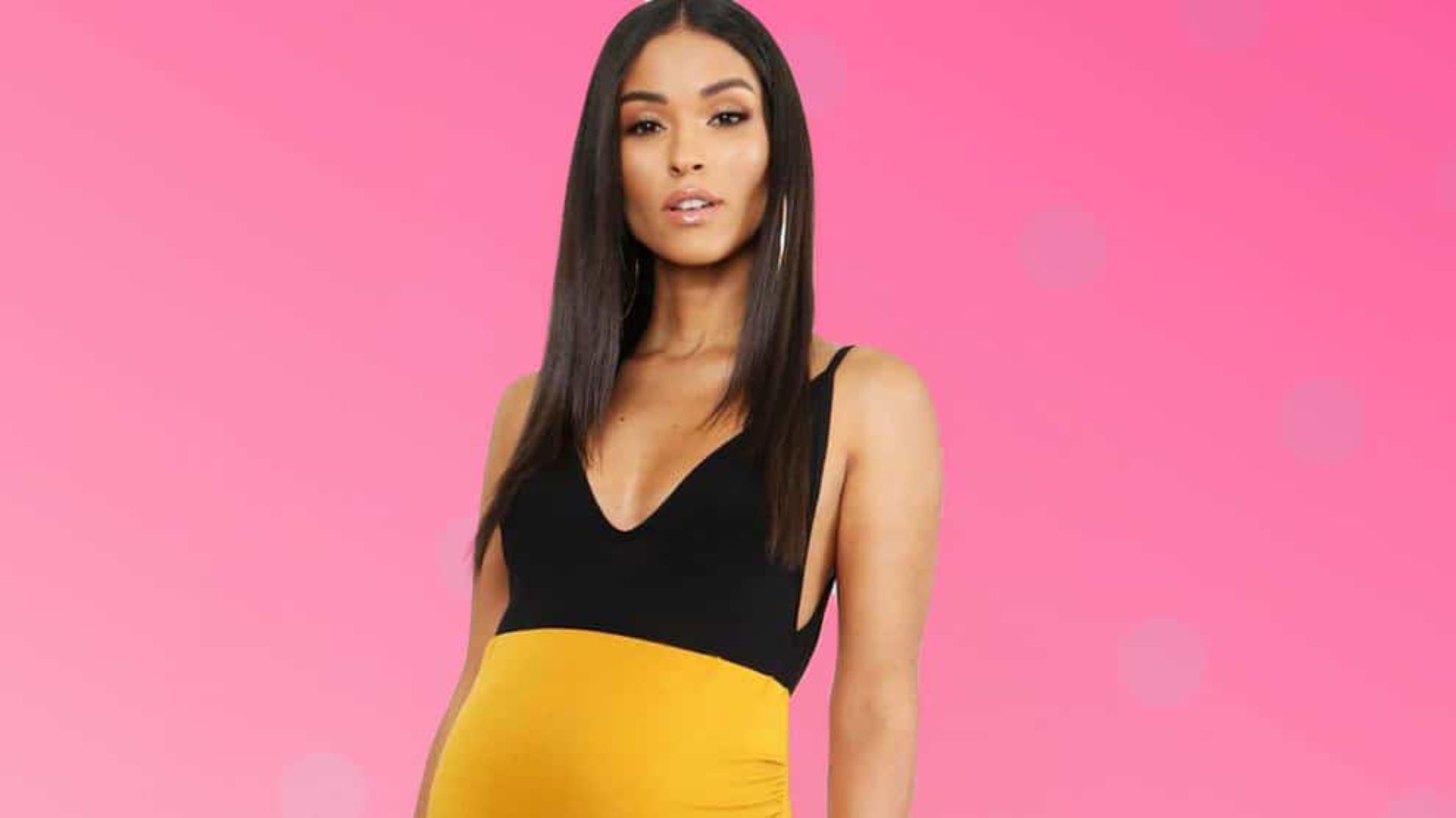 A Mom-To-Be Weighs In On Boohoo's Epic Maternity Sale