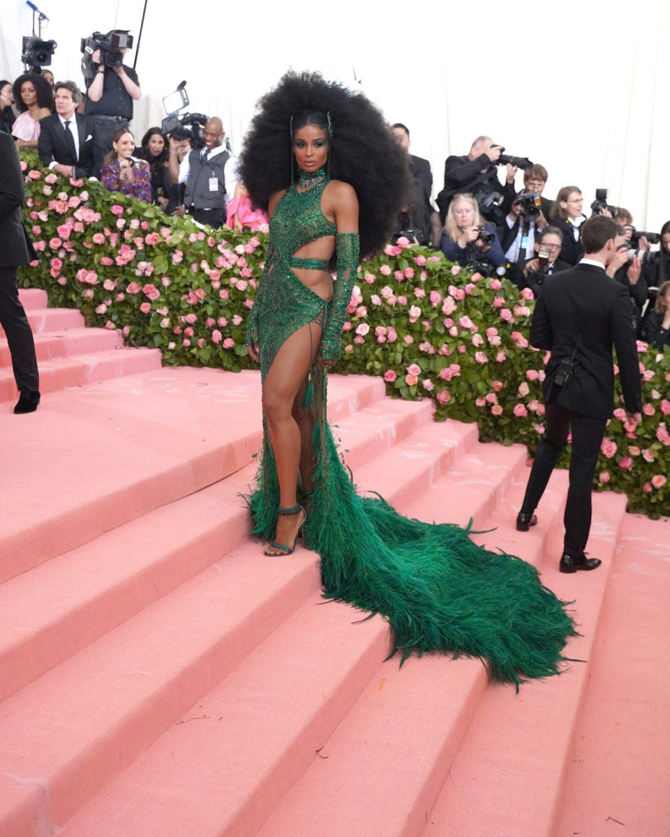 the-best-camp-themed-met-gala-looks-of-all-time-www-vrogue-co