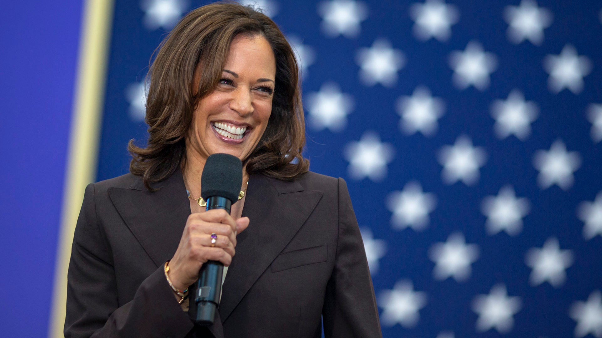 Kamala Harris Rolls Out Aggressive Plan To Get Women Paid What They're Owed