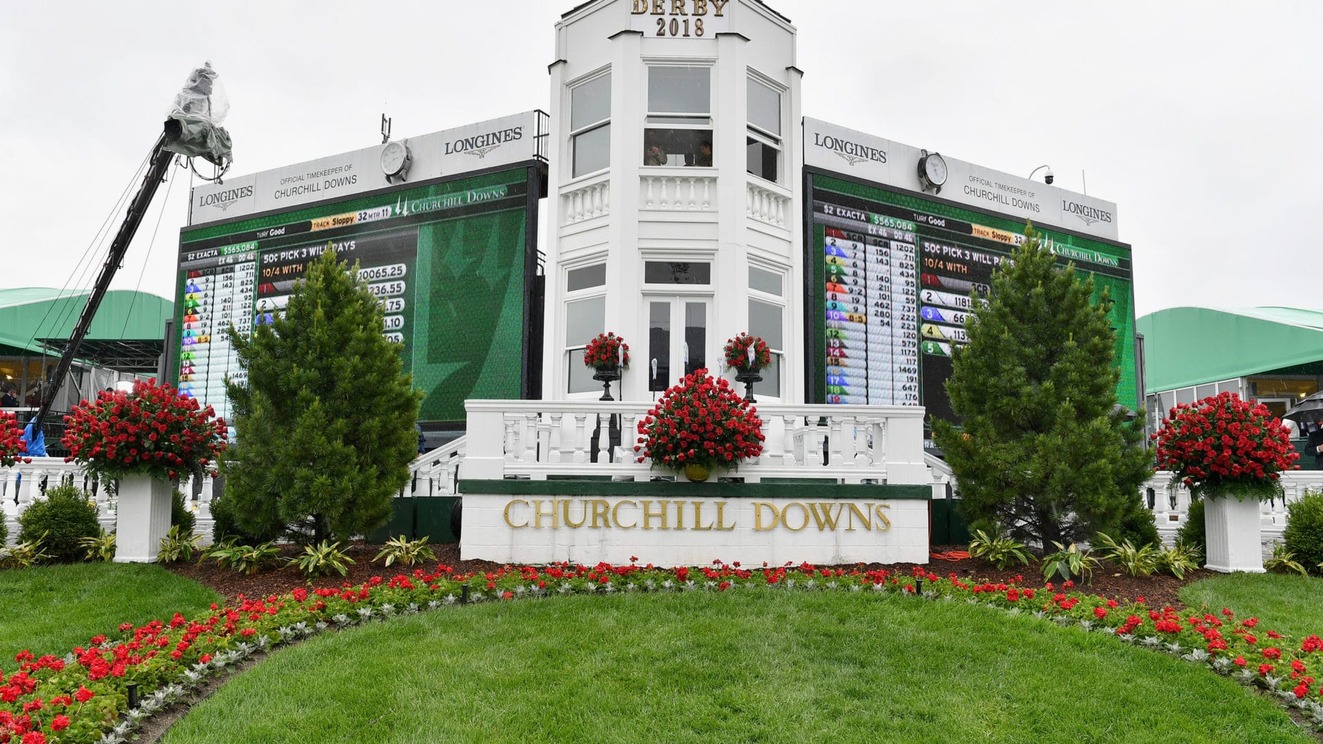 ESSENCE Helps To Kickoff The Fun At The 2019 Kentucky Derby