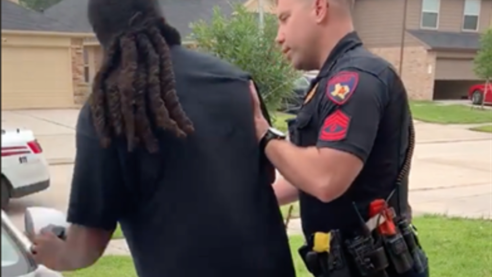 Viral Video Shows Texas Man Misidentified By Police Deputy As Fugitive