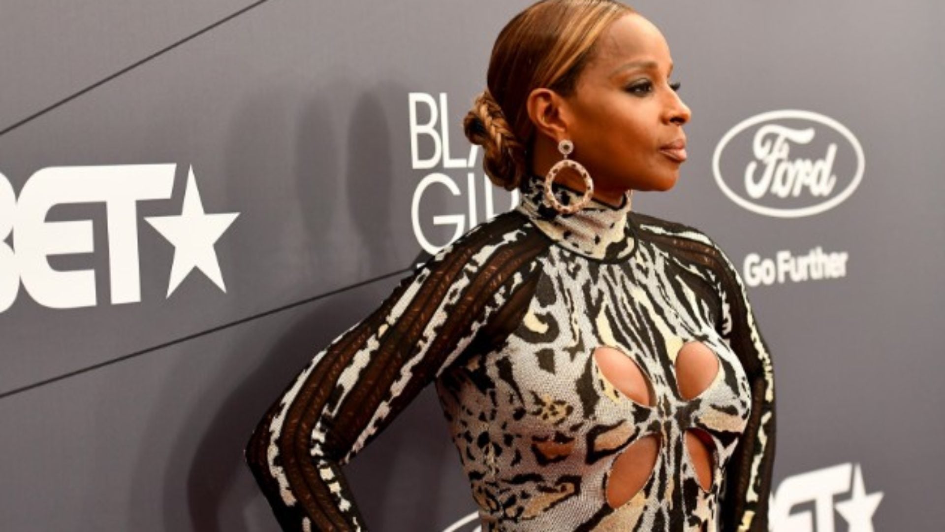 ESSENCE Festival Headliner Mary J. Blige Gave Us 25 Years Of Beauty