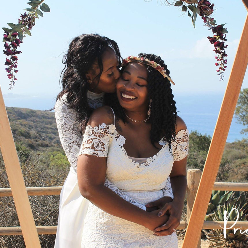 Aoki Lee Simmons Is Having The Best Week Ever See Her Cute Prom And 5101