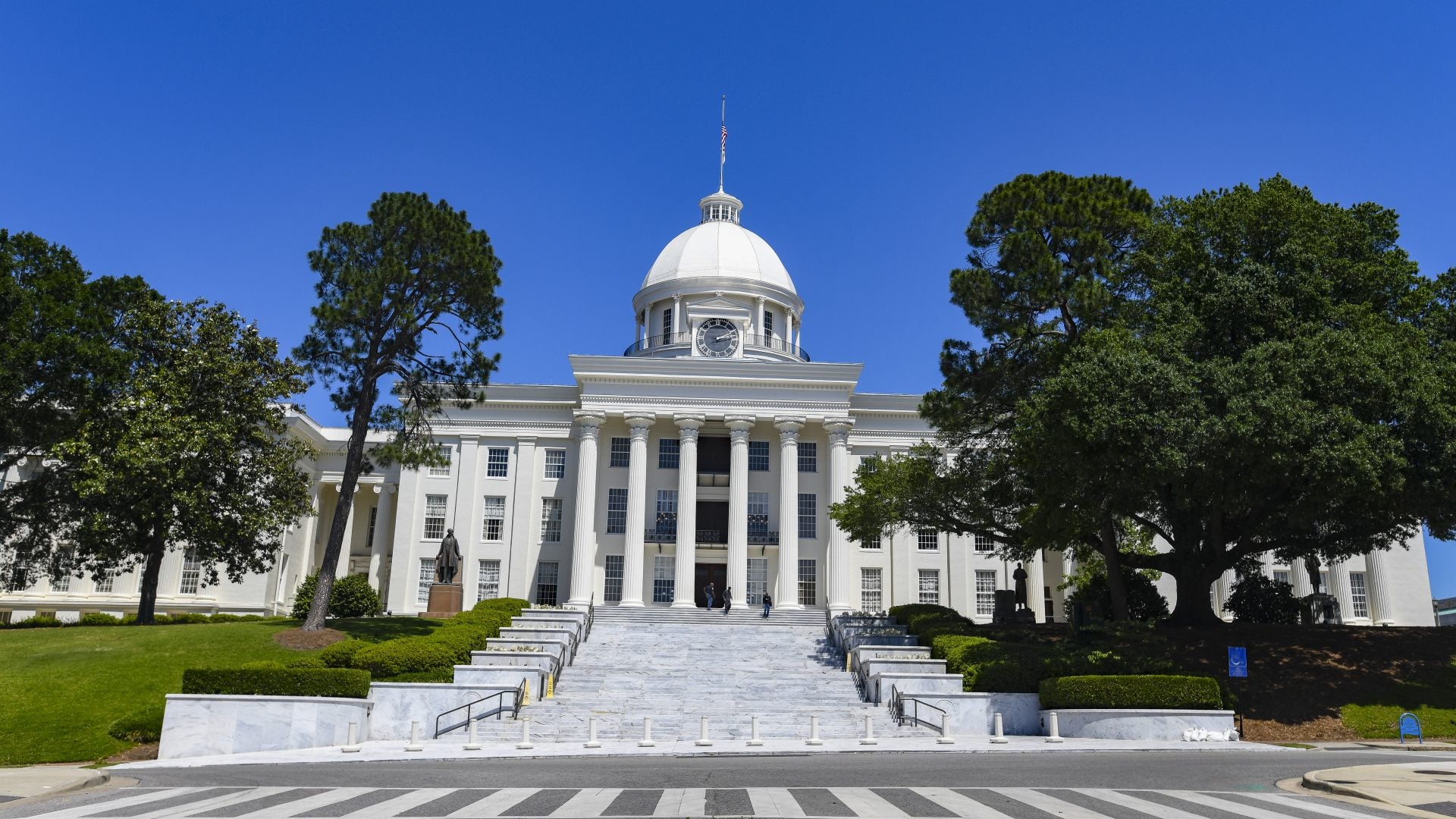 Alabama Legislature Passes Bill Requiring Sex Offenders To Pay For Chemical Castration