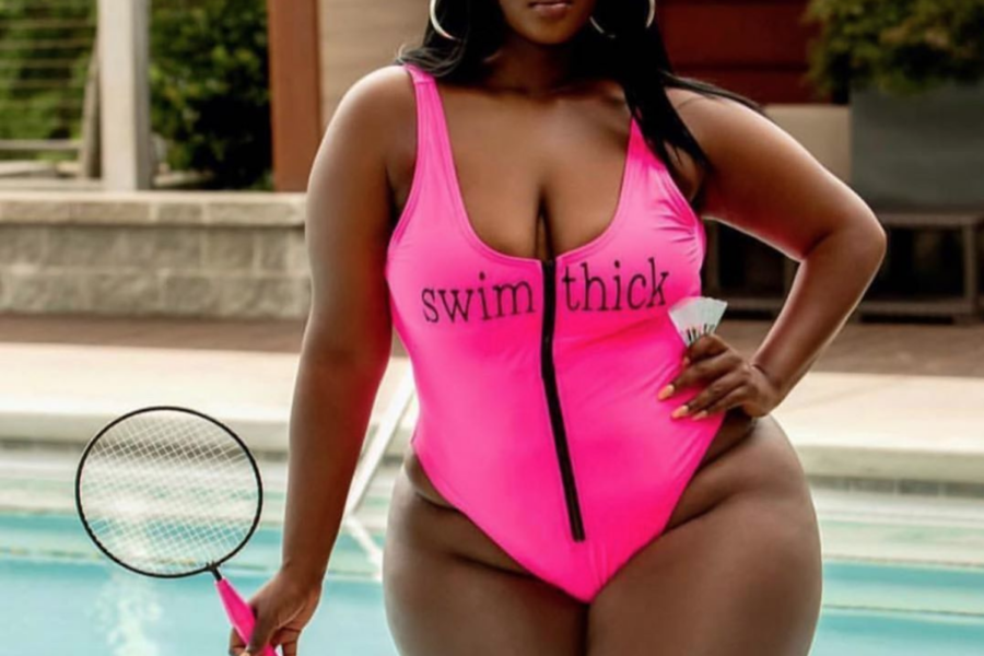 swimsuit curvy girl