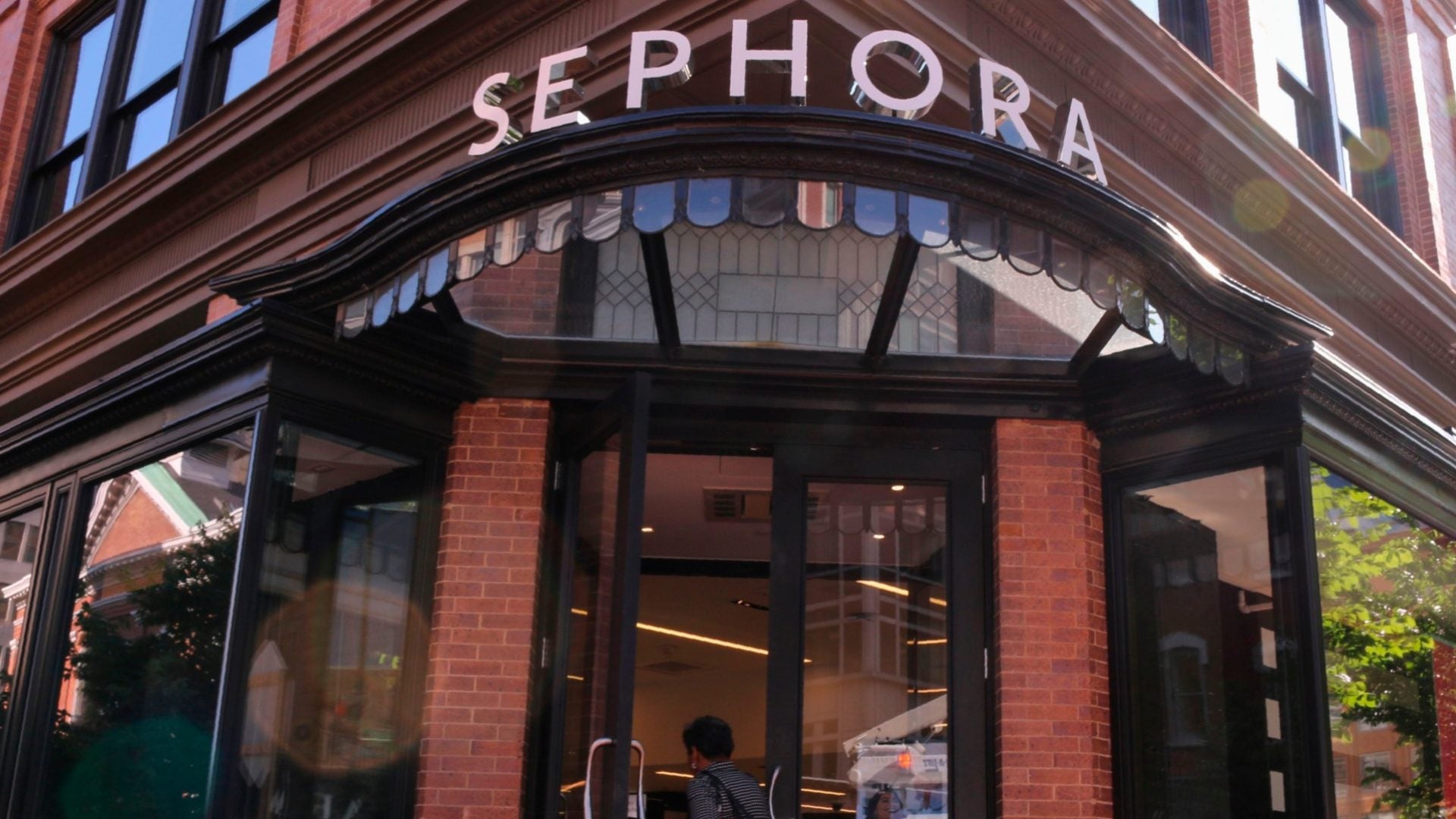 Sephora Says Store Workshop Shutdown Is Not In Response To SZA Incident