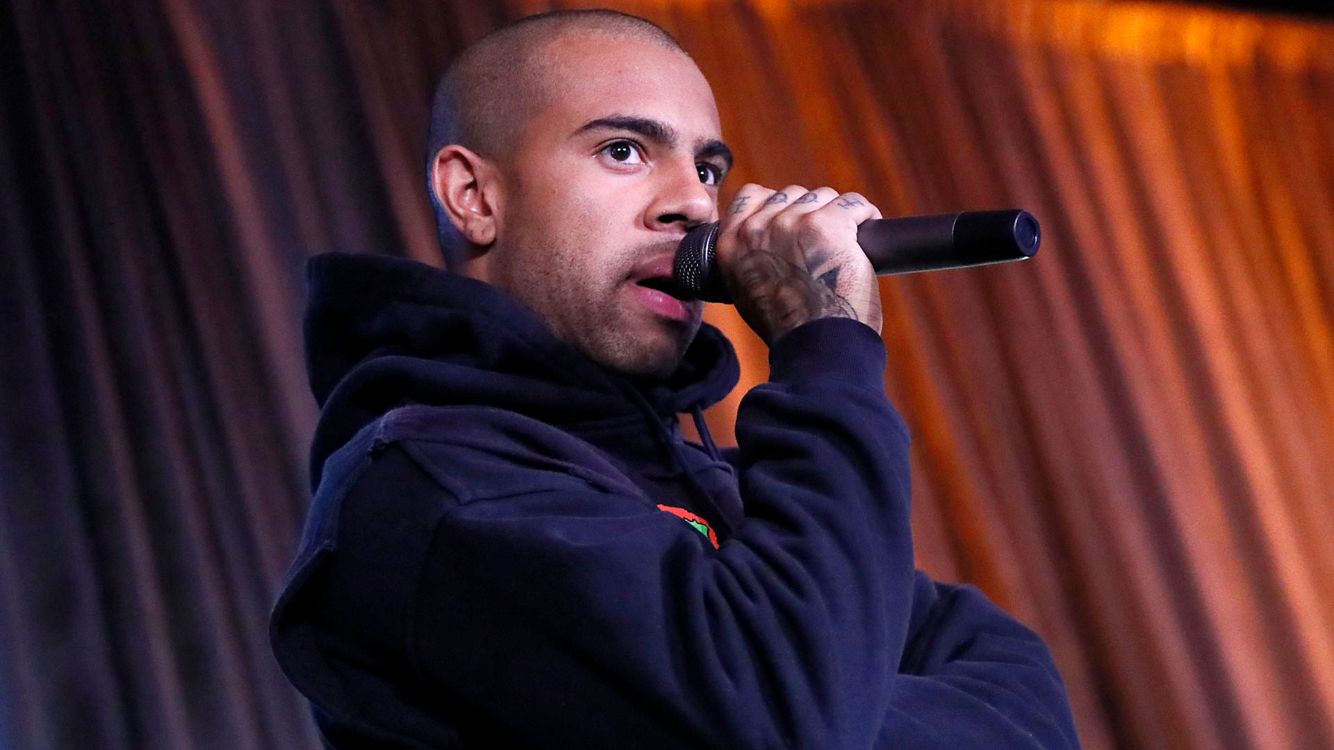 Rapper Vic Mensa Is Training Chicago Students To Be Street Medics