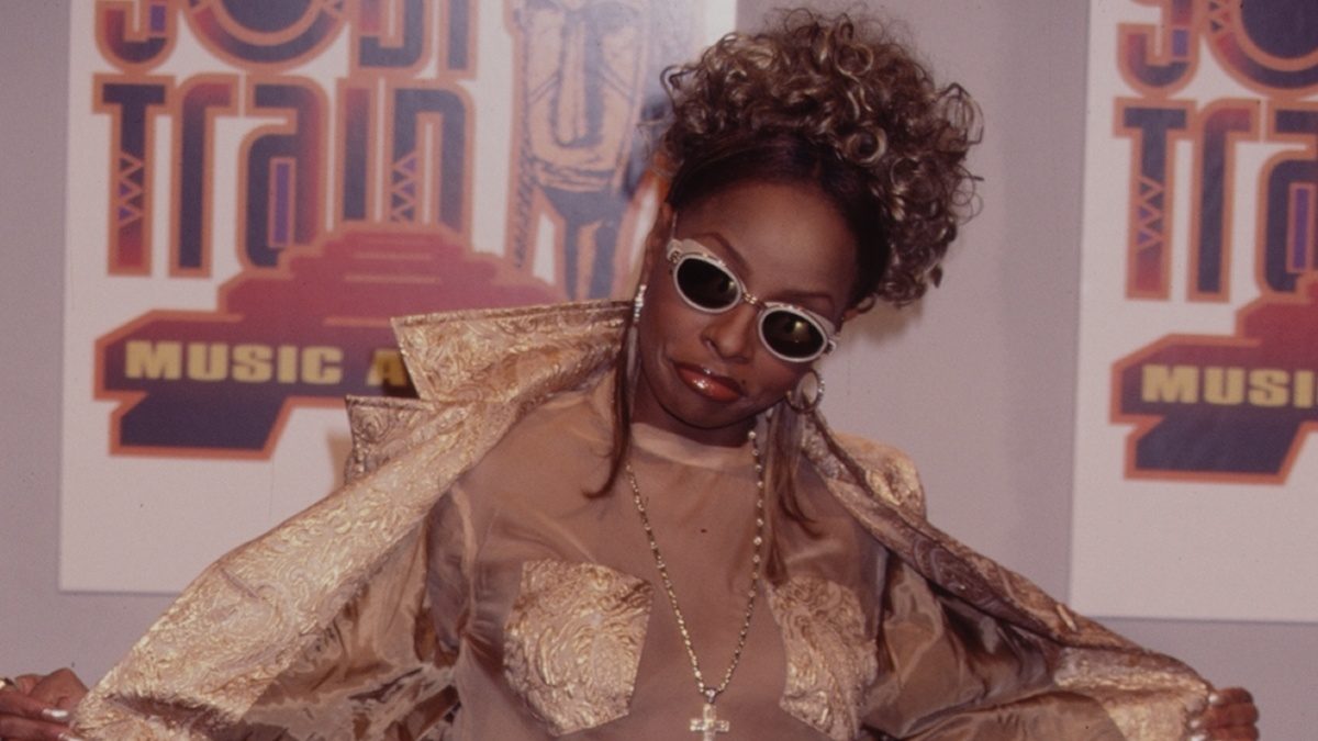 The Best Fashion Moments From Mary J Blige Essence