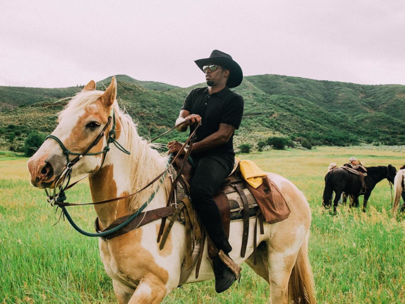 Diddy Heads Down That Old Country Road For A Family Getaway in Colorado