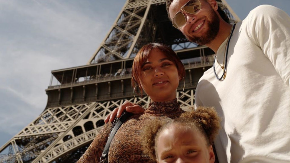 Bon Anniversaire Ayesha And Steph Curry Celebrate Daughter Riley S Birthday In Paris Essence