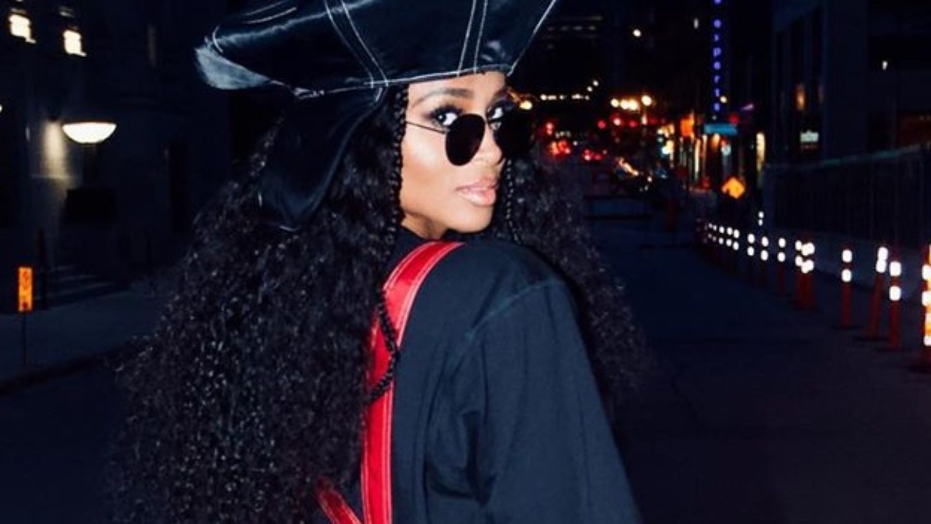 Ciara Wore An Oversized Beret And Now We Want One