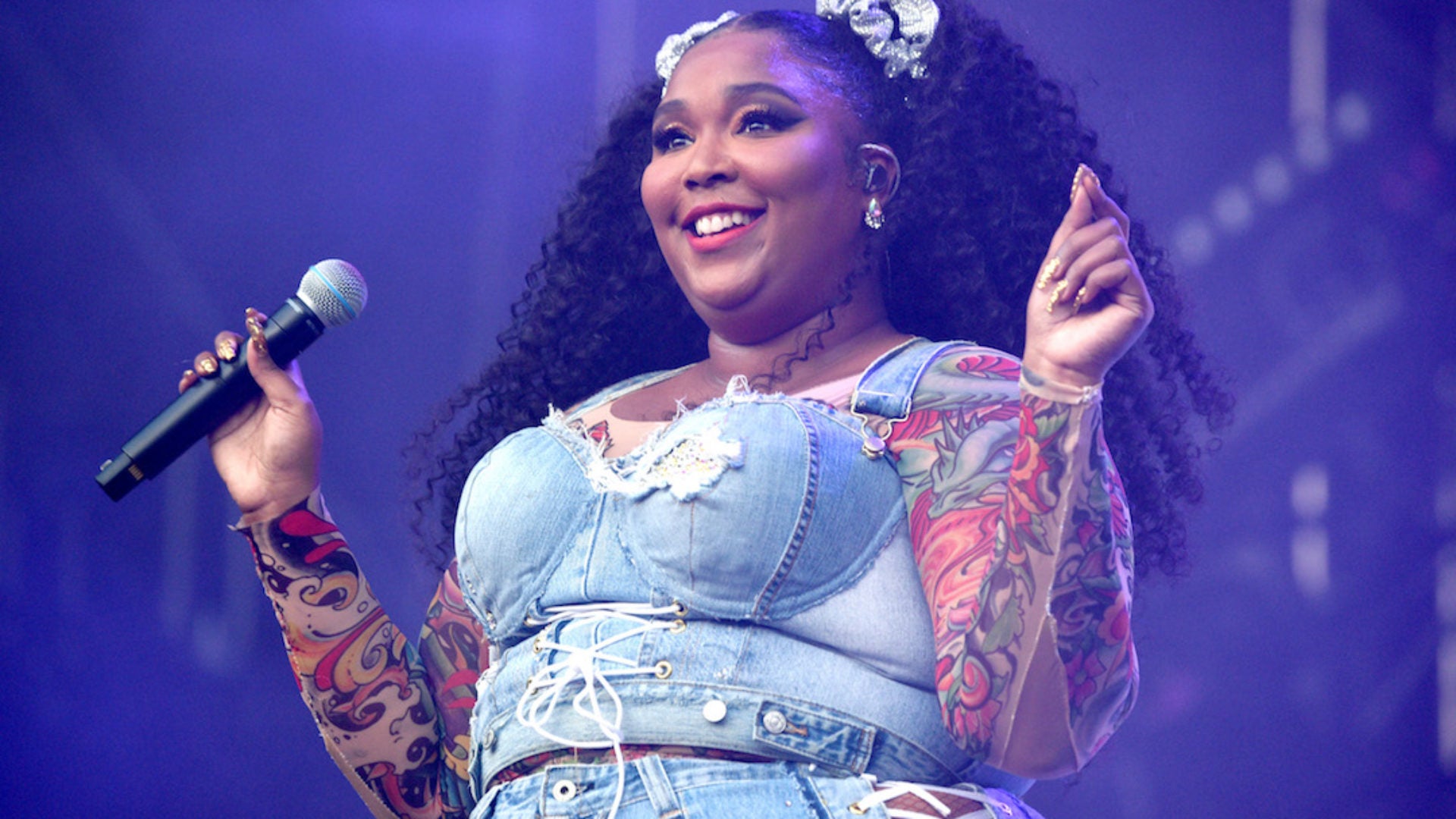 We Can't Stop Staring At Lizzo's New Hair