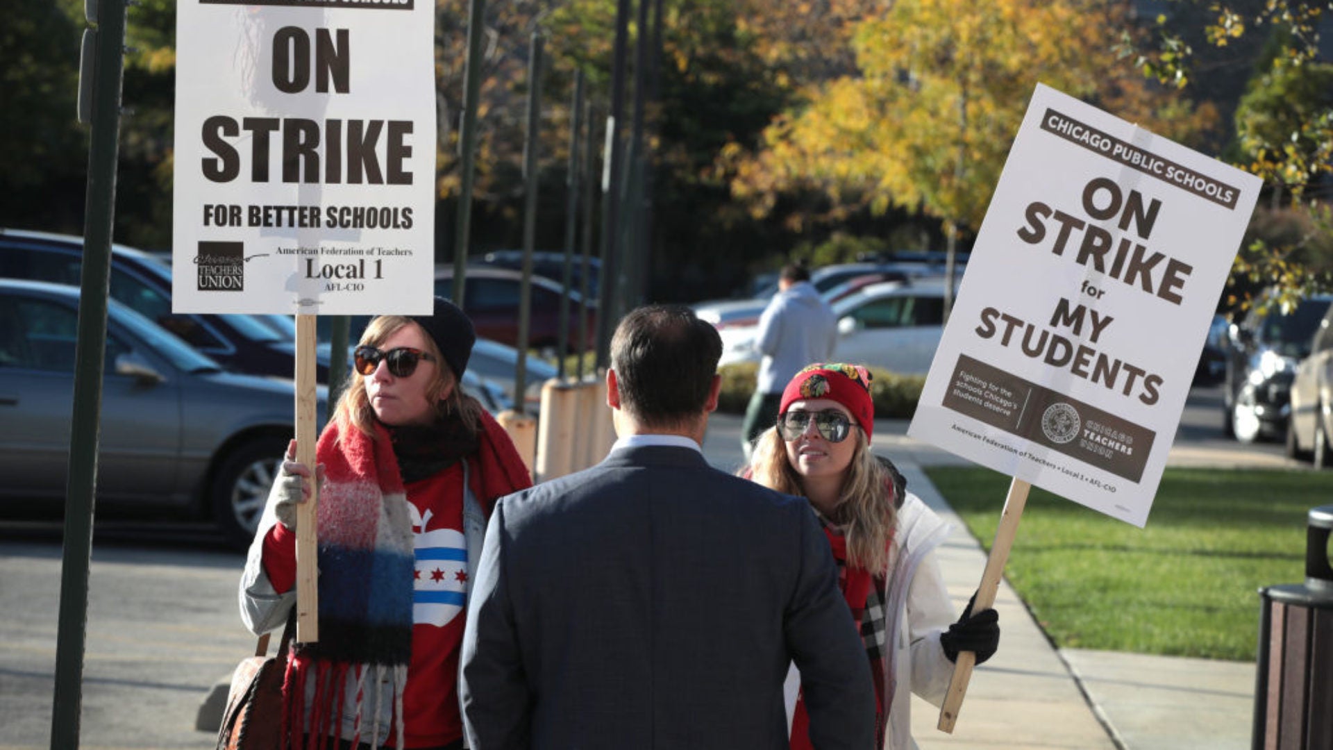 Chicago Teachers Strike: More Than 32,000 Teachers, Staff Walk Out