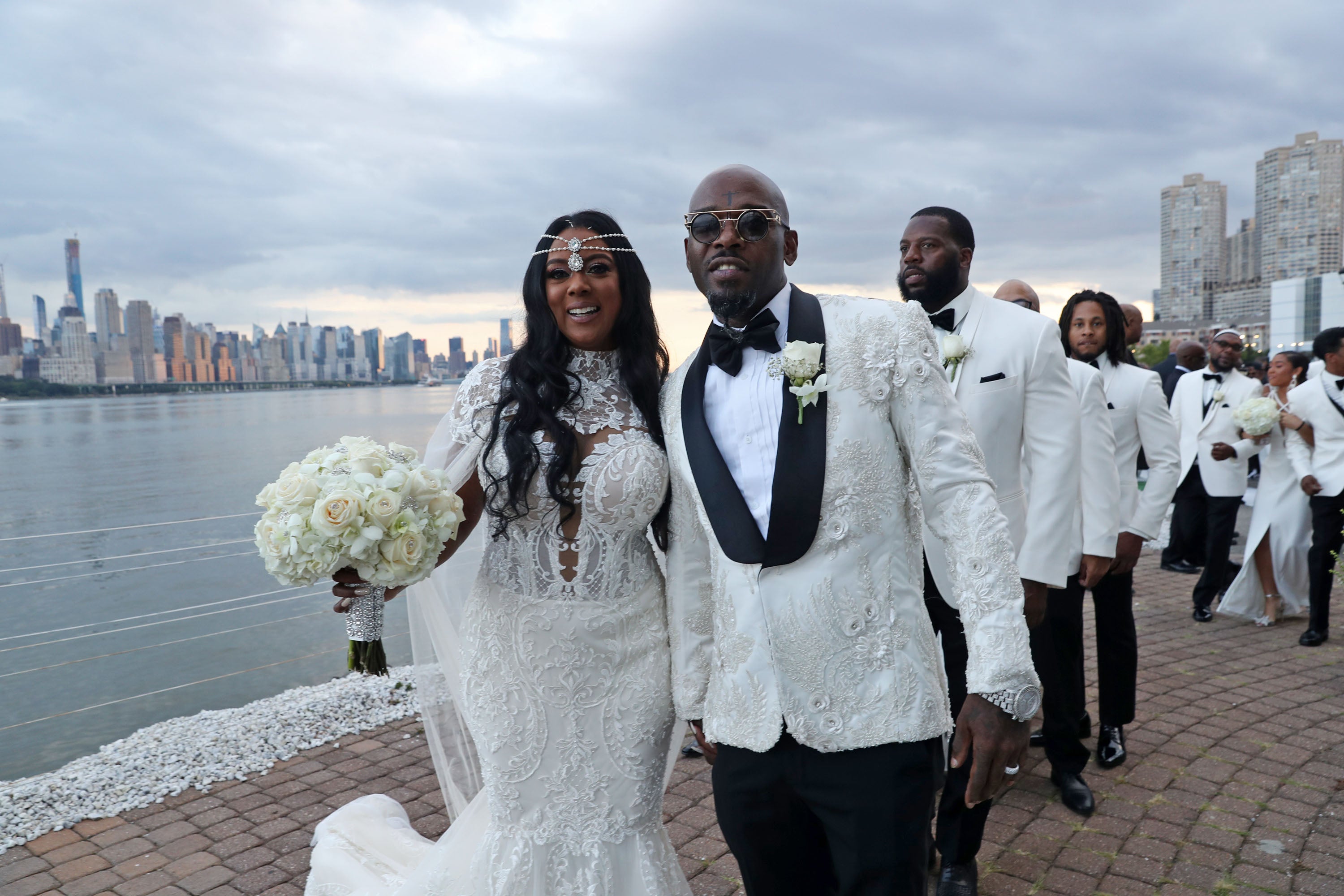 Finde på Væk delvist Bridal Bliss: Treach Of Naughty By Nature Married His Longtime Love Cicely  Evans - Essence